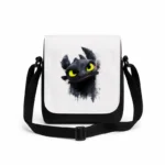 کیف دوشی پاسپورتی مردانه طرح اژدهای بی دندان (Toothless)